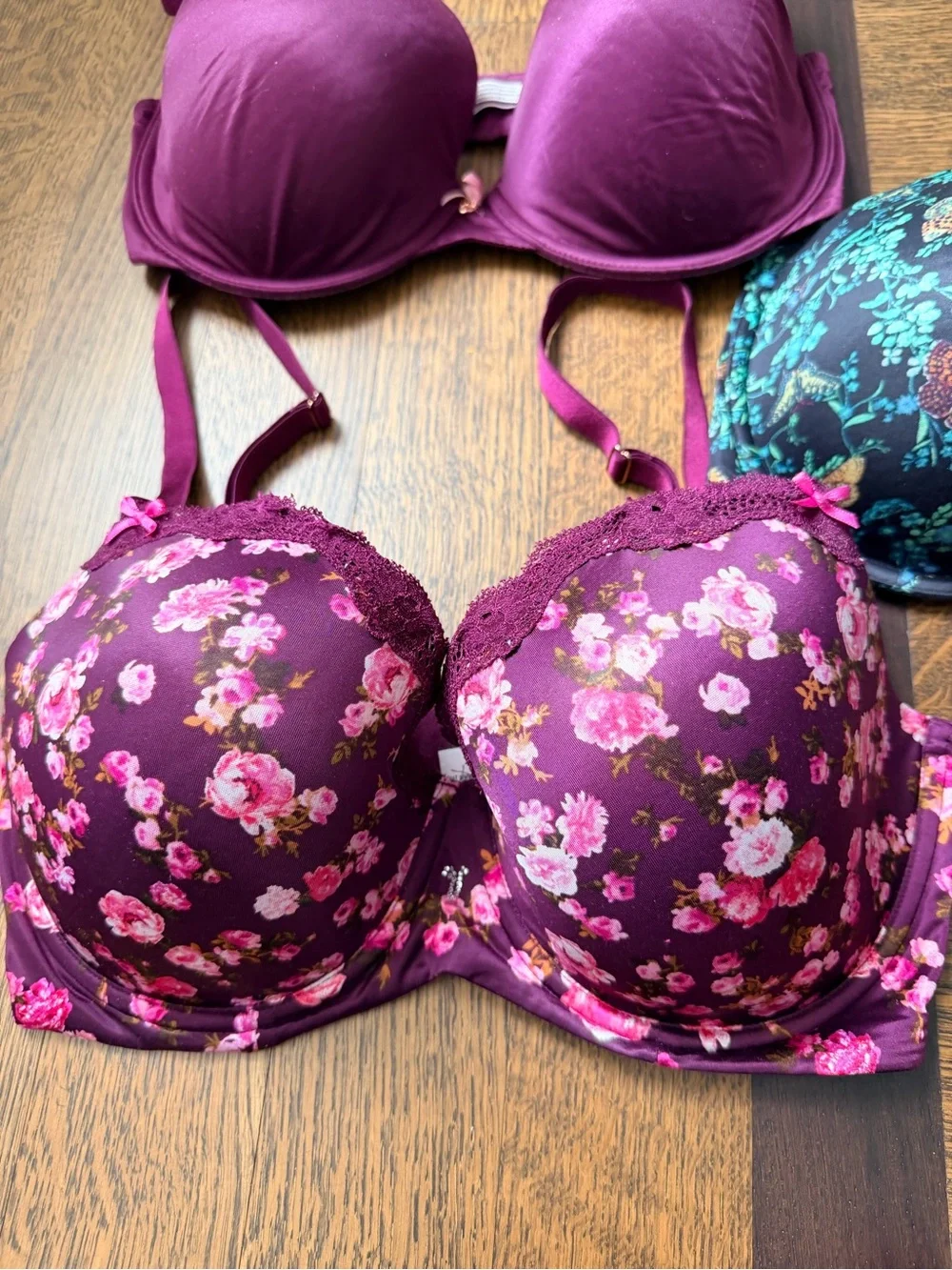 VICTORIA’S SECRET Bra LOT Bundle X 3 Women’s Size 34 DDD - Picture 6 of 11